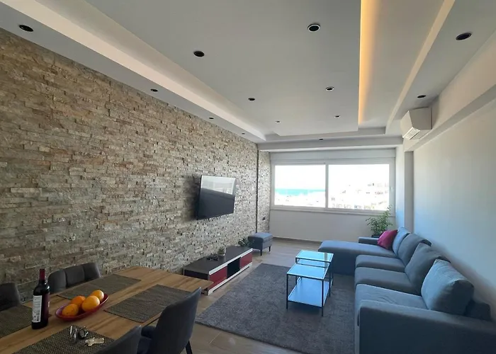 Apartman With A And Ocean View