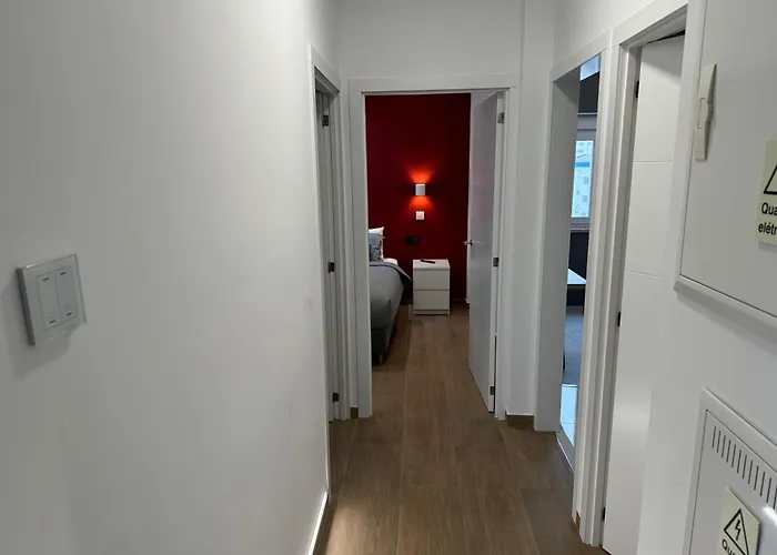 With A And Ocean View Apartment *